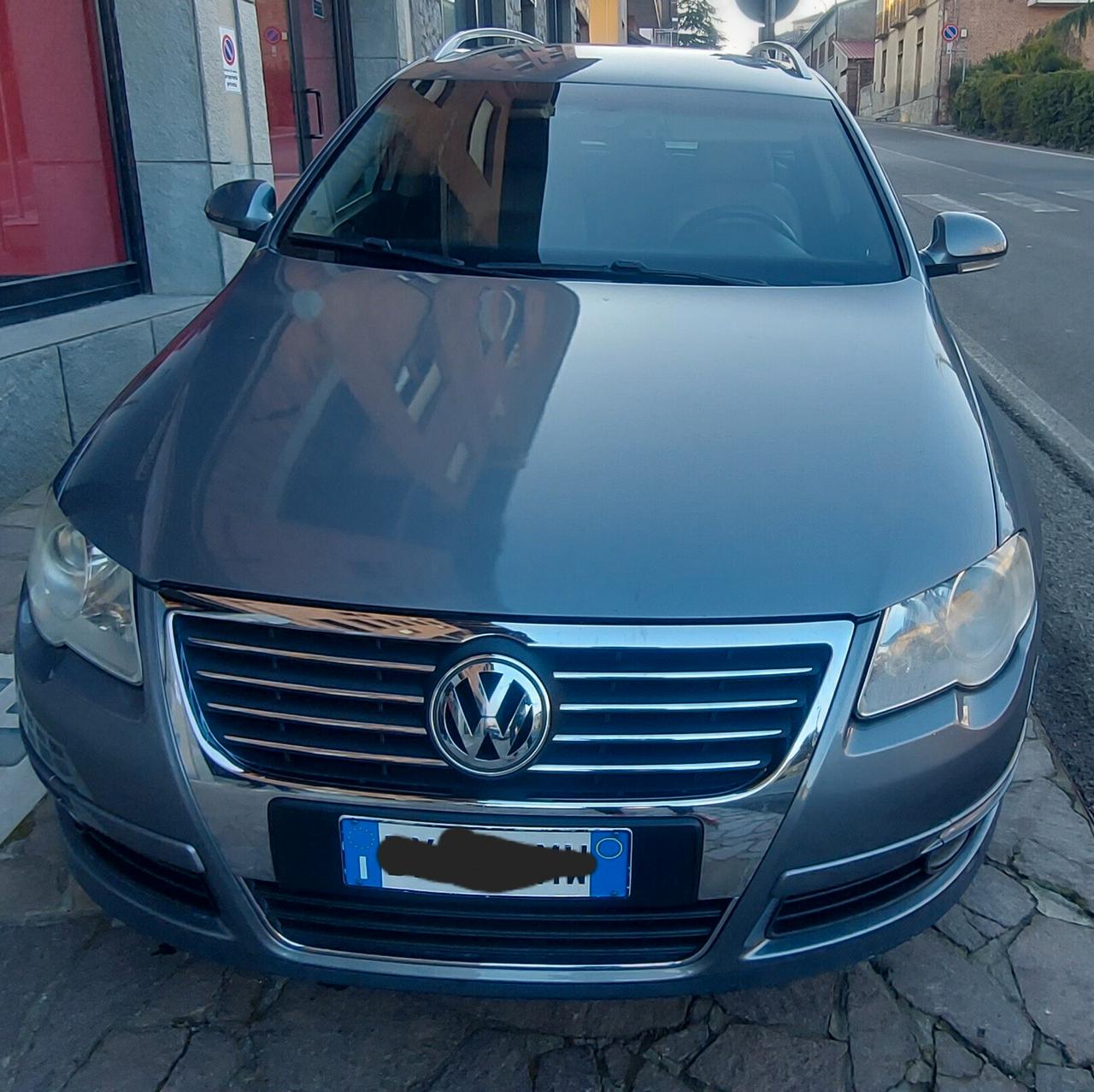 Volkswagen Passat 2.0 TDI DPF Var. BlueTDI Comf.