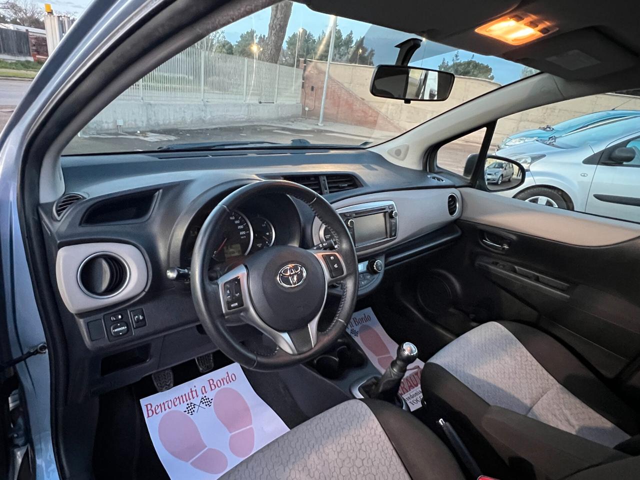 Toyota Yaris 1.0 5 porte Active Tagliandata