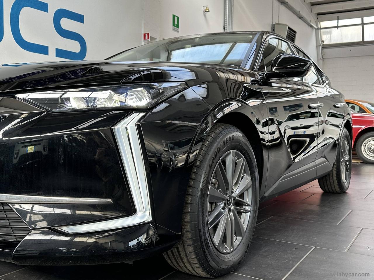 DS AUTOMOBILES DS 4 E-Tense 225 Business