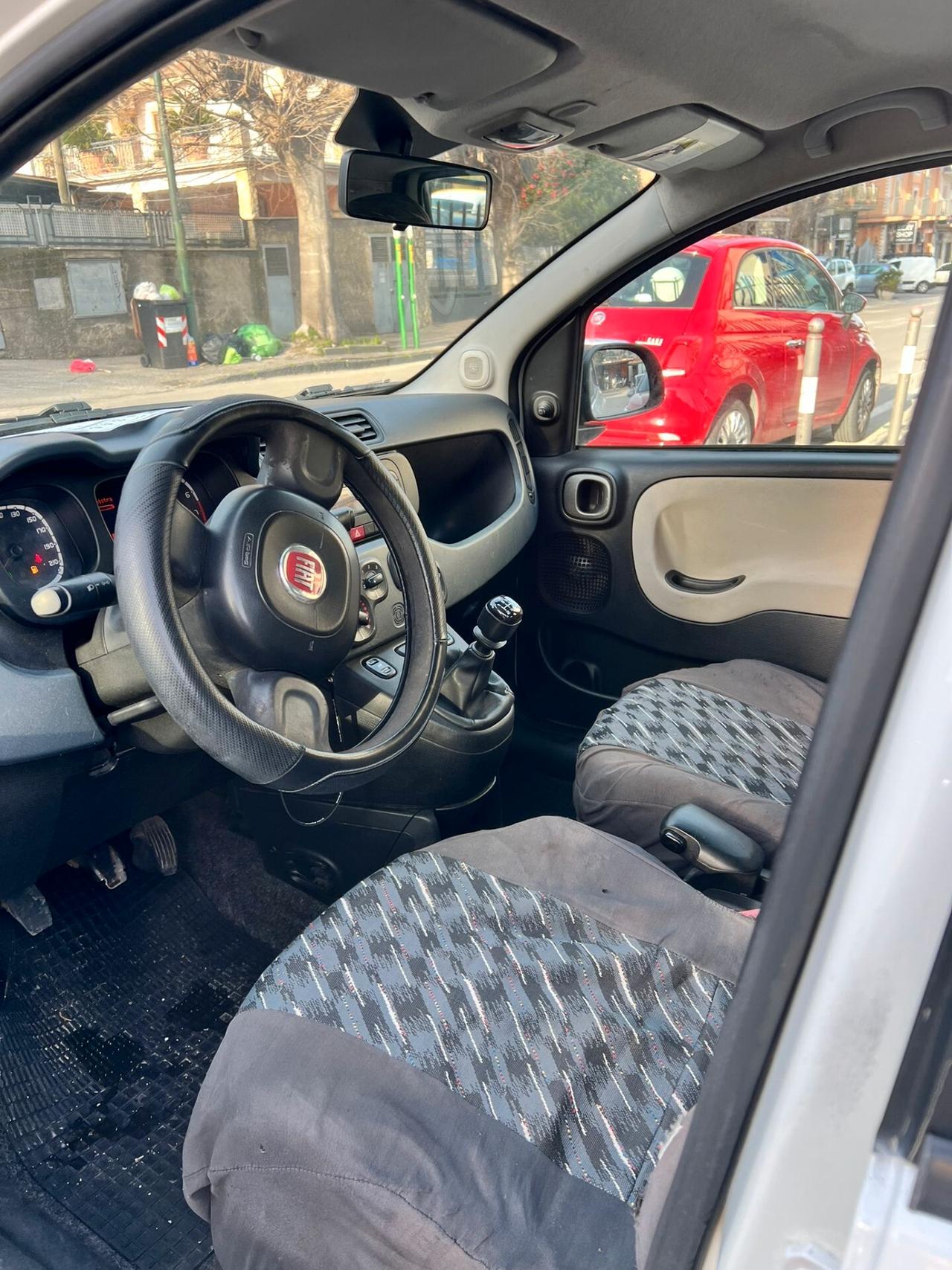 Fiat Panda 0.9 TwinAir Turbo Natural Power Lounge