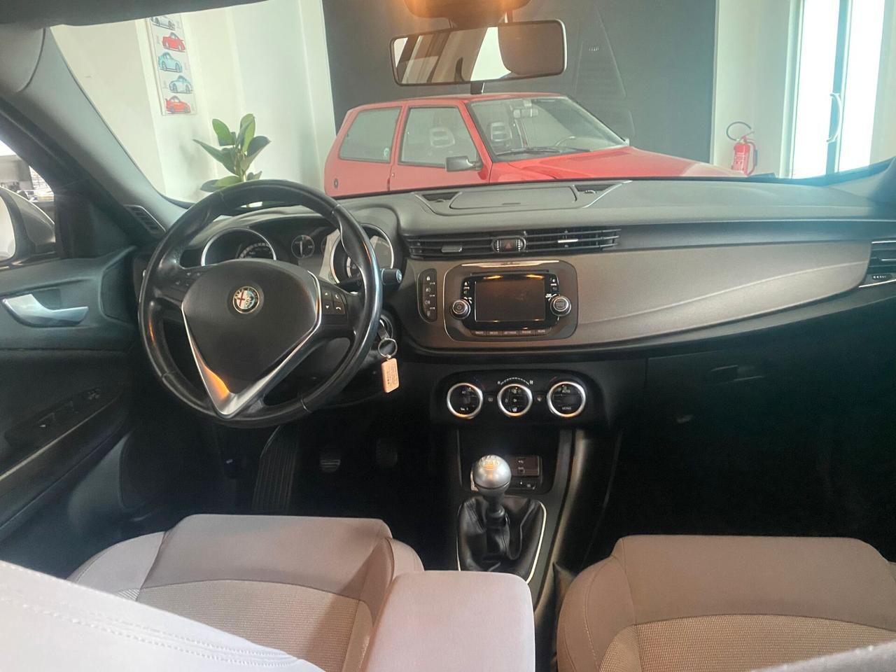 Alfa Romeo Giulietta 1.6 JTDm-2 105 CV Exclusive