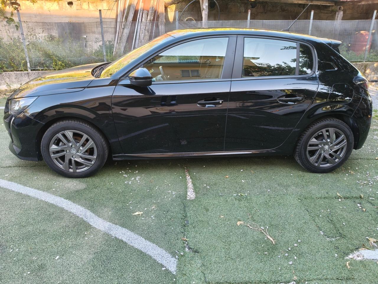 Peugeot 208 FULL OPTIONAL 2021 1,2 BENZINA