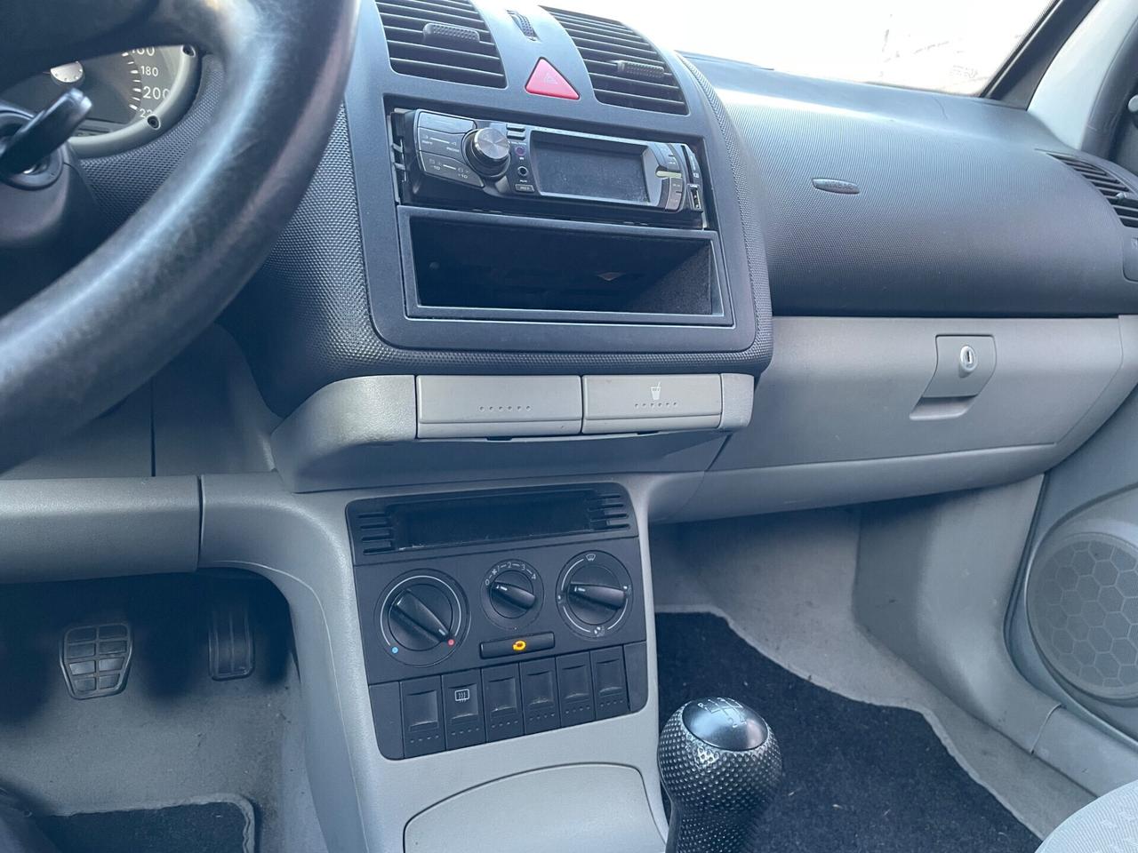 Volkswagen Lupo 1.0 d’epoca 150mila KM Ottima 2002