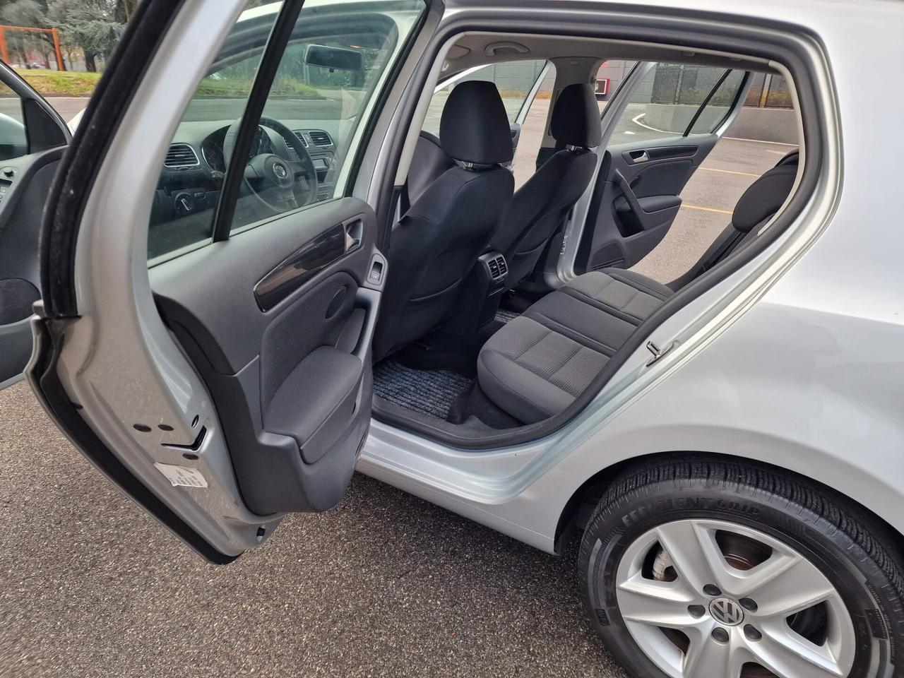 Volkswagen Golf 1.6 5p. Comfortline