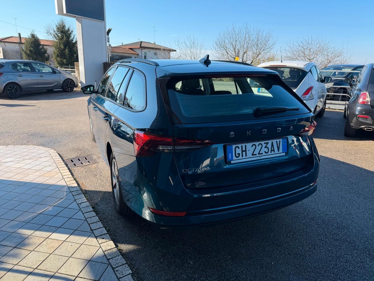 Skoda Octavia 1.5 Metano Automatica