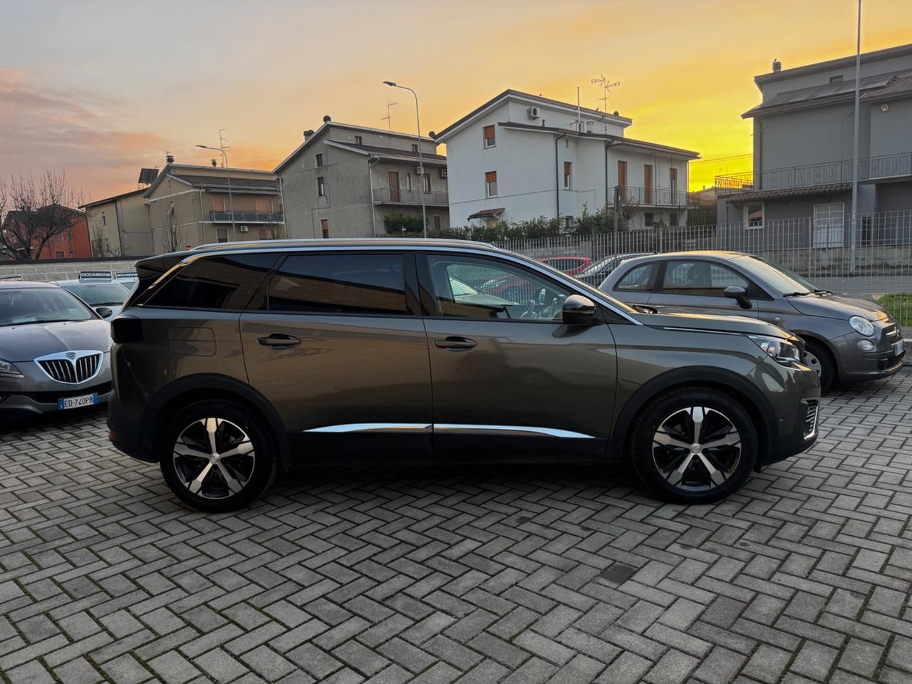 Peugeot 5008 BlueHDi 120 S&S EAT6 GT Line