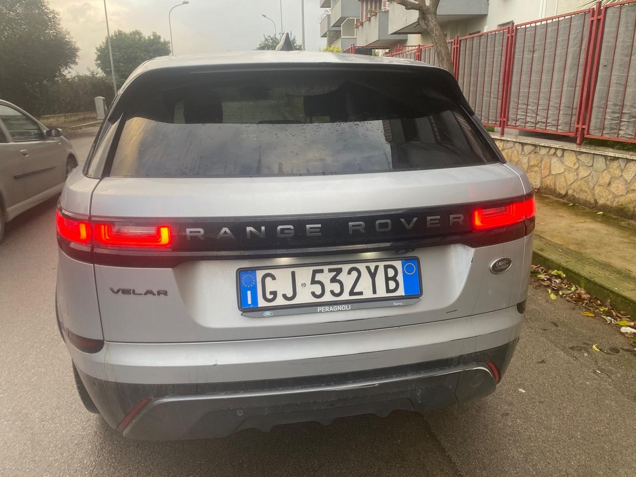 Land Rover Range Velar 2.0D I4 204 CV R-Dynamic SE