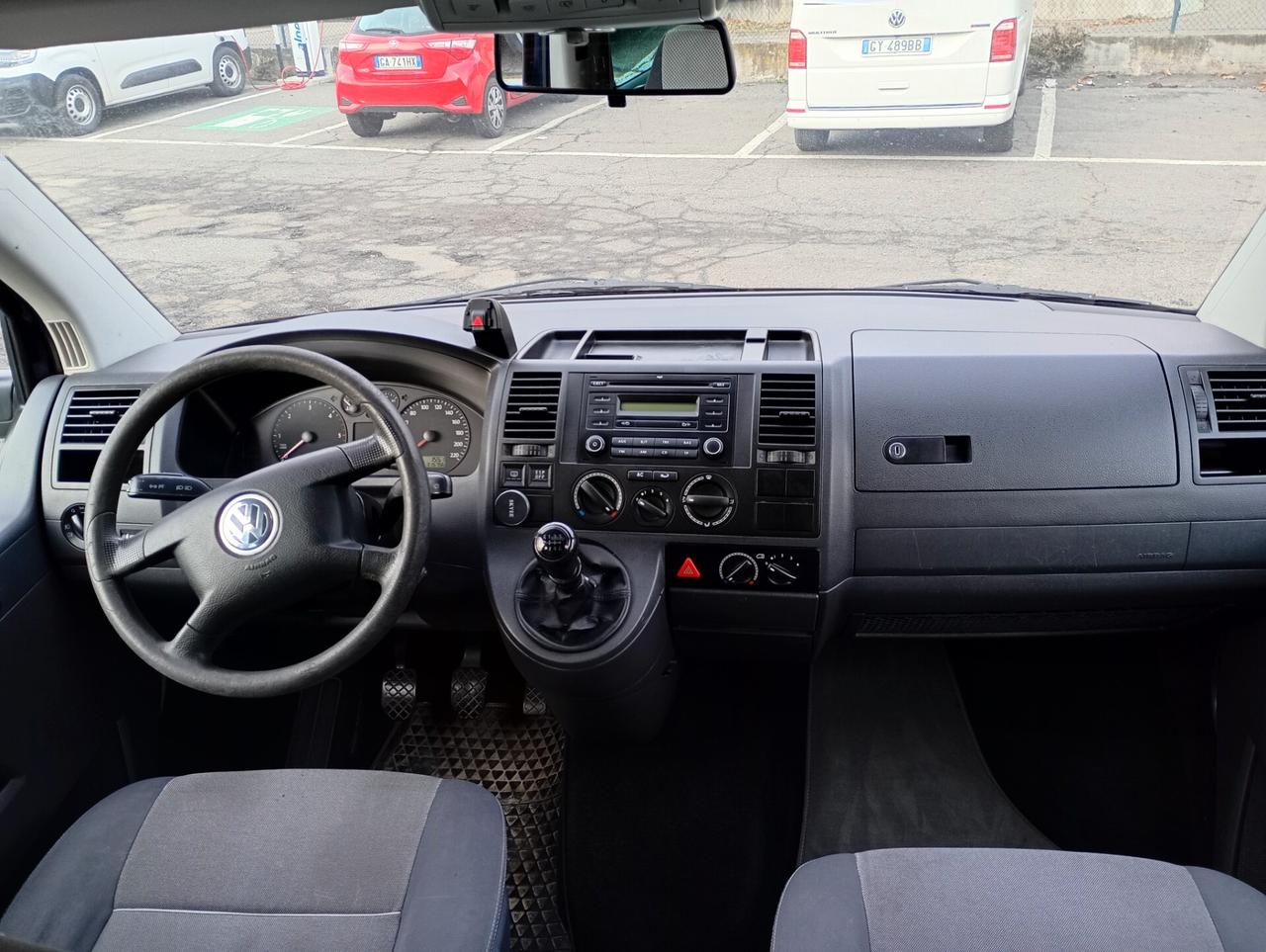 Volkswagen Multivan 2.5 TDI/130CV Comfortline