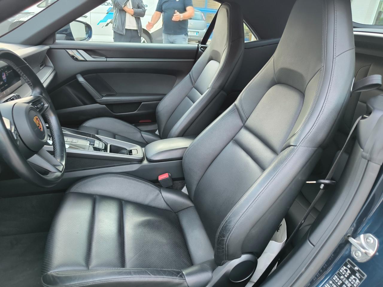 Porsche 911 Carrera Cabriolet