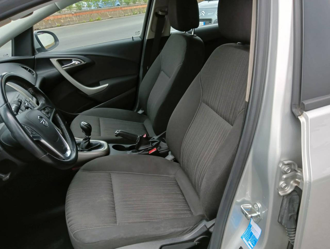 Opel Astra 1.4 100CV 5 porte Elective