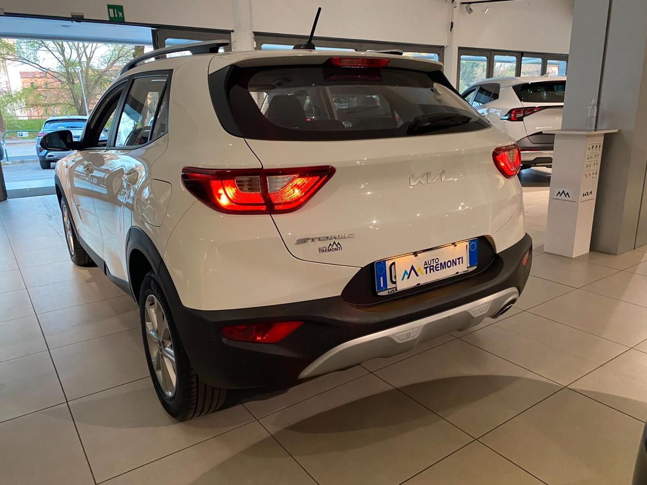 Kia Stonic 1.2 DPI Urban NEOPATENTATI