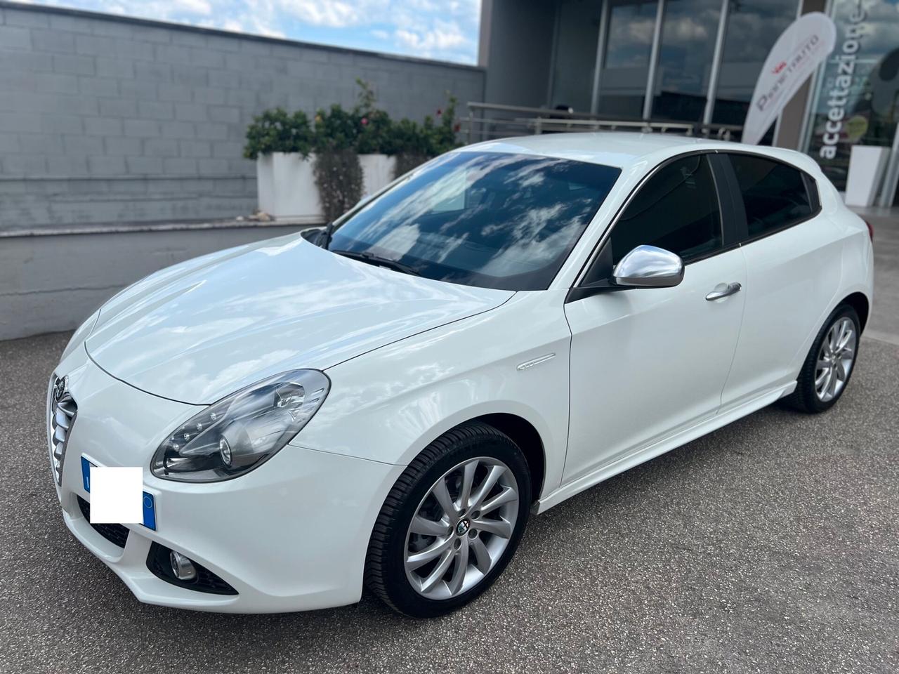 Alfa Romeo Giulietta 1.6 jtdm 105cv DISTINCTIVE E5 NAVI/TELPDC PERFF.