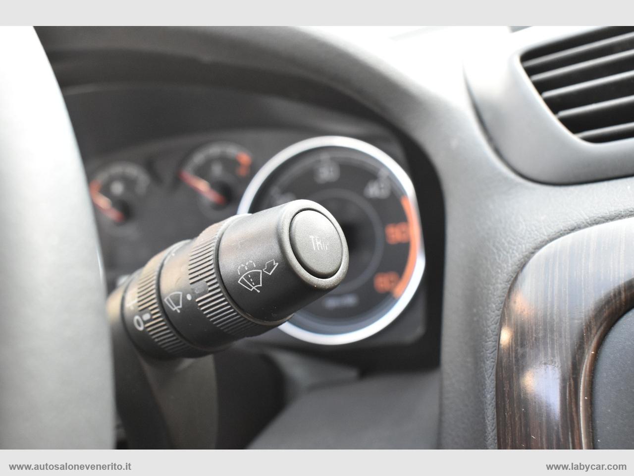 FIAT Croma 1.9 MJT Emotion