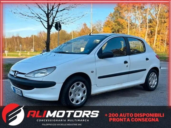 Peugeot 206 1.1 5p. XT