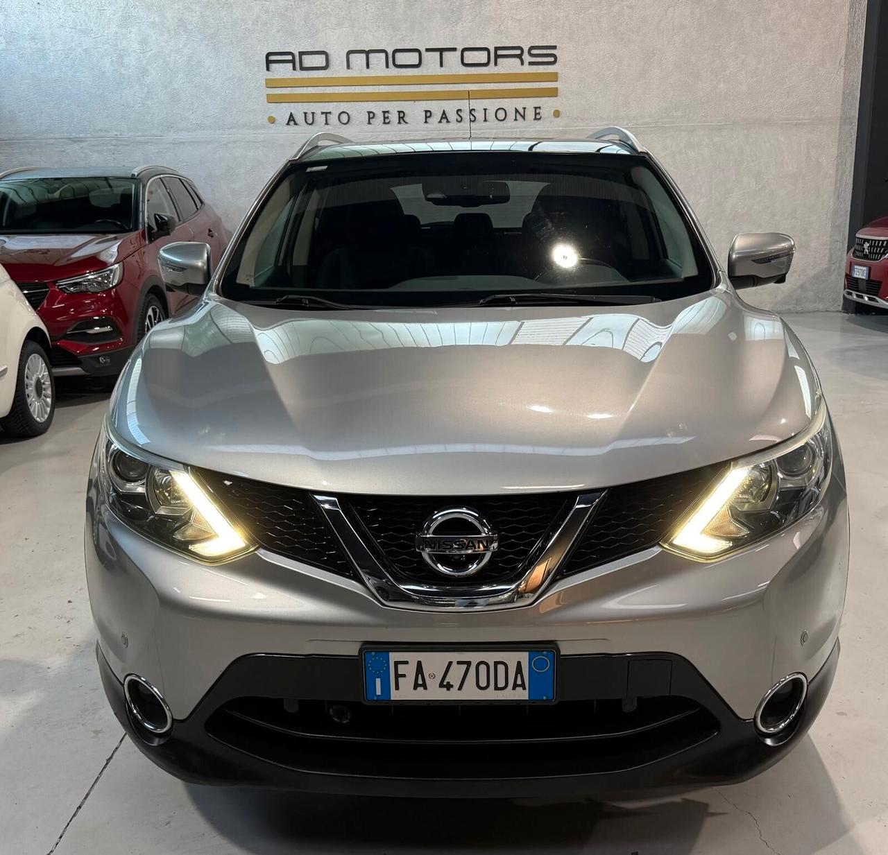 Nissan Qashqai Benzina+Tetto+Navi+360