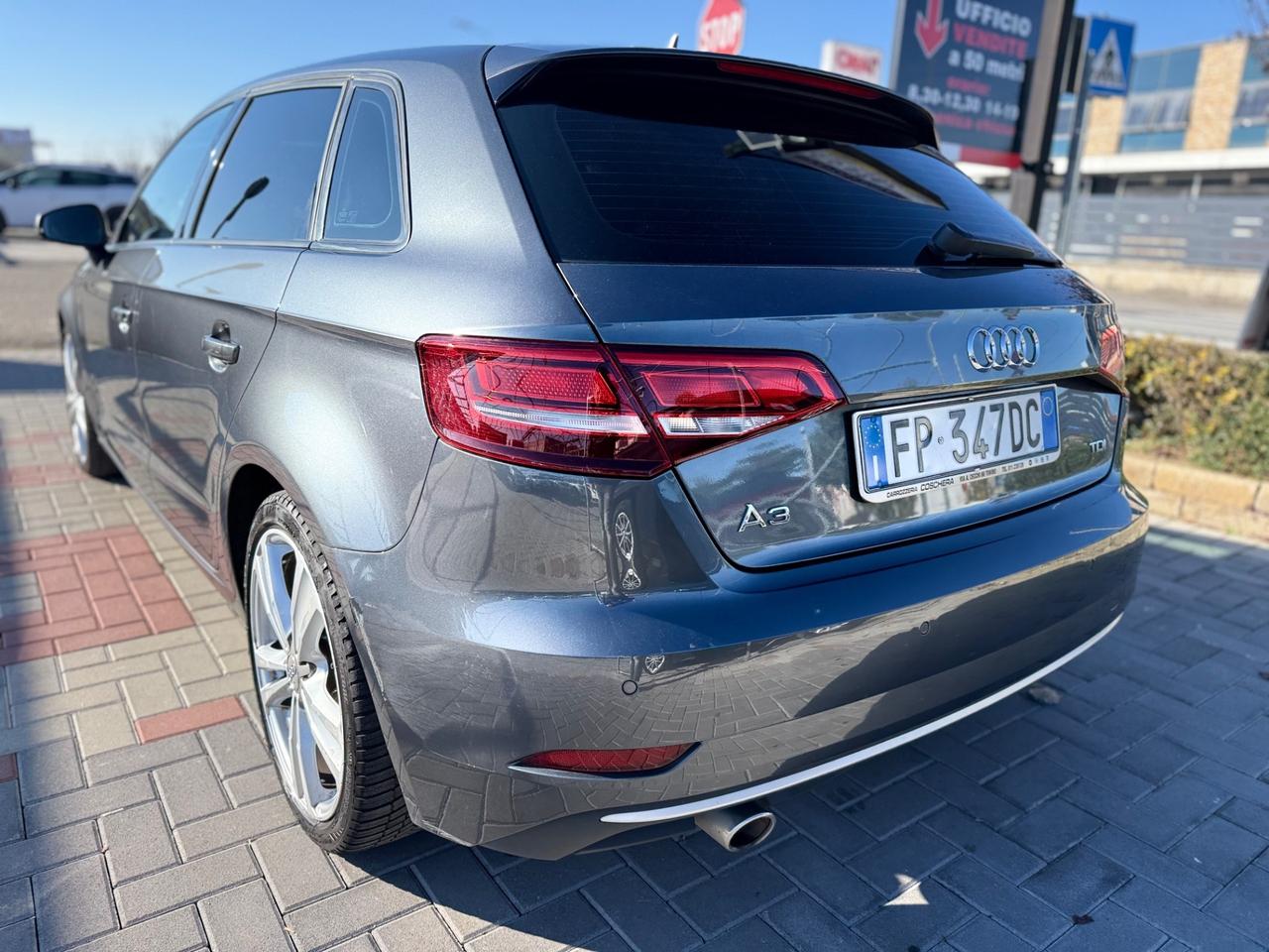 Audi A3 SPB 1.6 TDI 116 CV S-LINE -NAVI-