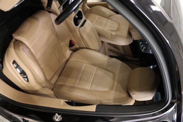 PORSCHE Cayenne 3.0 V6