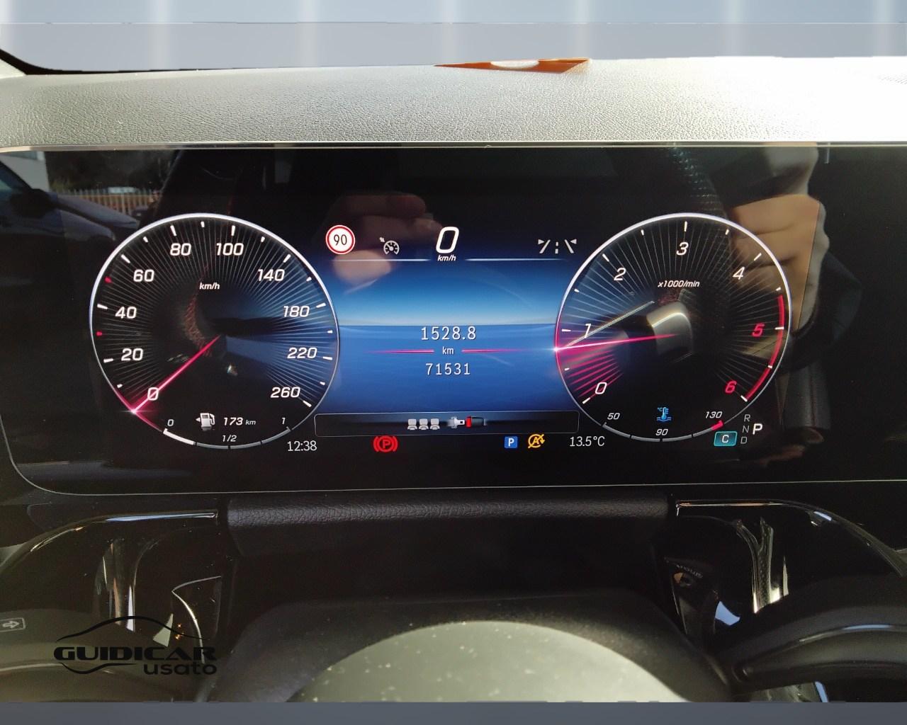 Mercedes-Benz Classe B - W247 2023 - B 180 AMG Line Advanced Plus auto