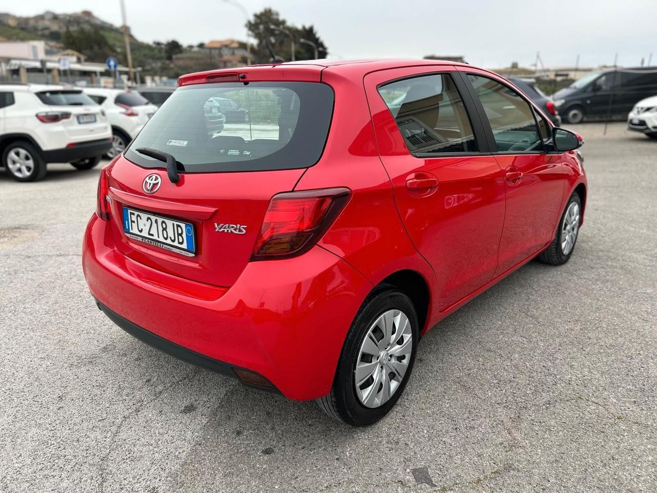 Toyota Yaris 1.4 D-4D 5 porte Lounge
