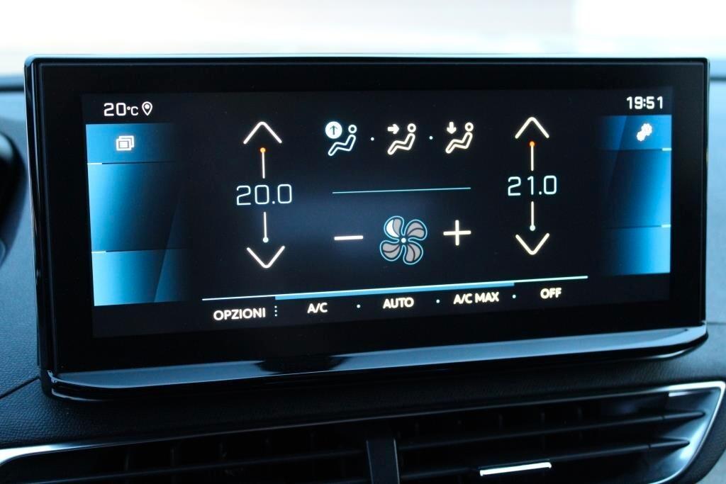 PEUGEOT 3008 1.5 BlueHDi EAT8 GT Pack