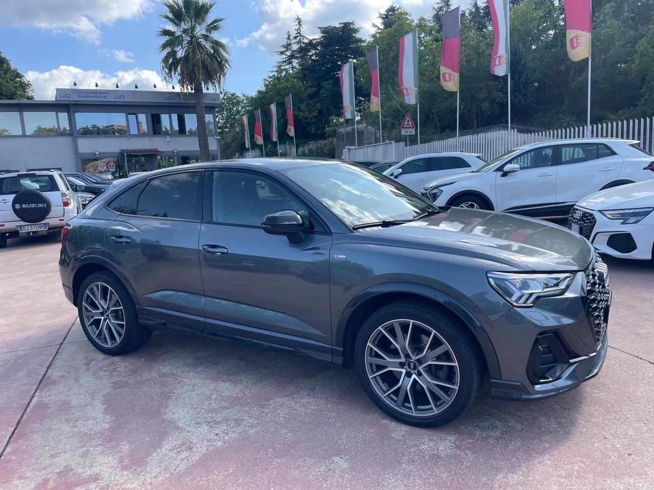 Audi Q3 SPB 35 TFSI S line edition