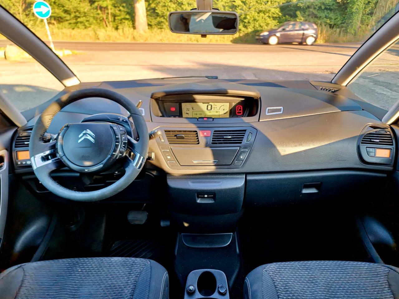 Citroen C4 Picasso 1.6 e-HDi 110 FAP CMP6 Business 2012-E5 NEO 7Posti