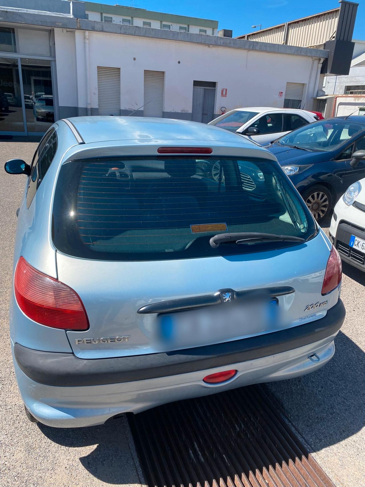 Peugeot 206 1.4 HDi in buone condizioni generali