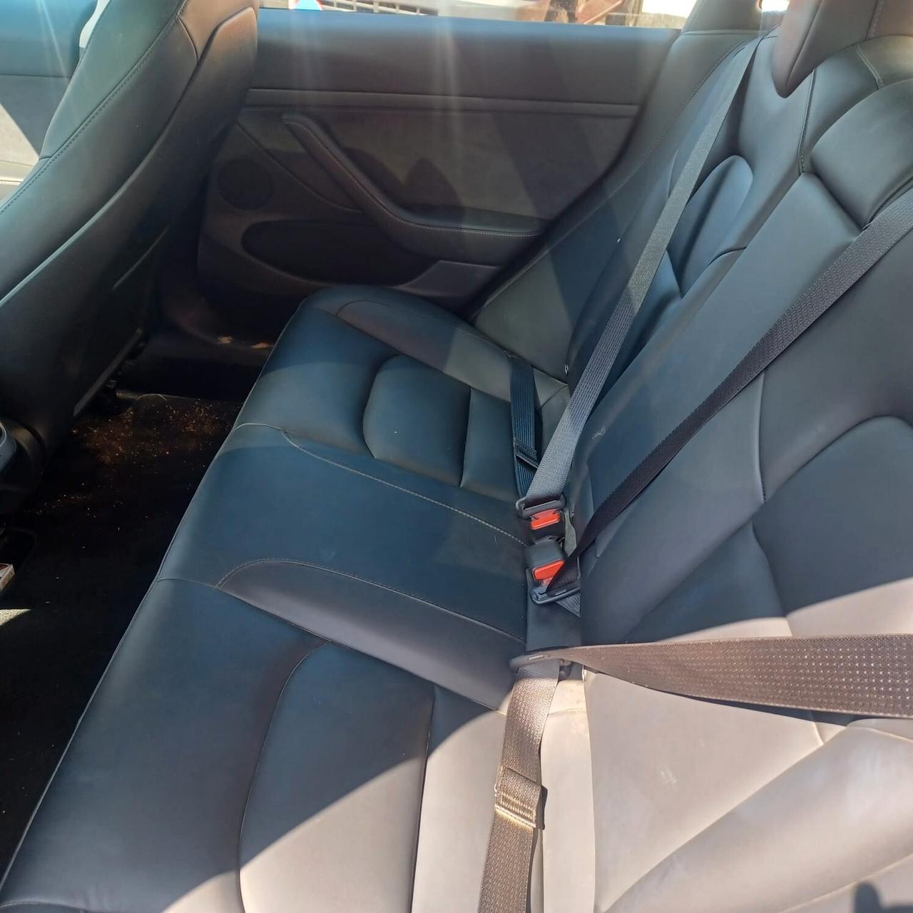 58078KM TESLA GANCIO DI TRAINO AUTONOMIA 408KM
