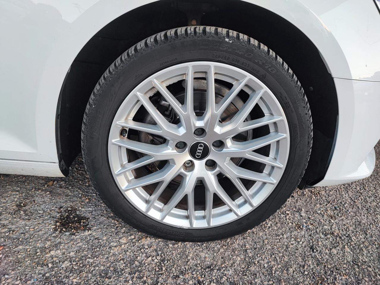 Audi A4 Avant 2.0 TDI 150 CV Business Sport