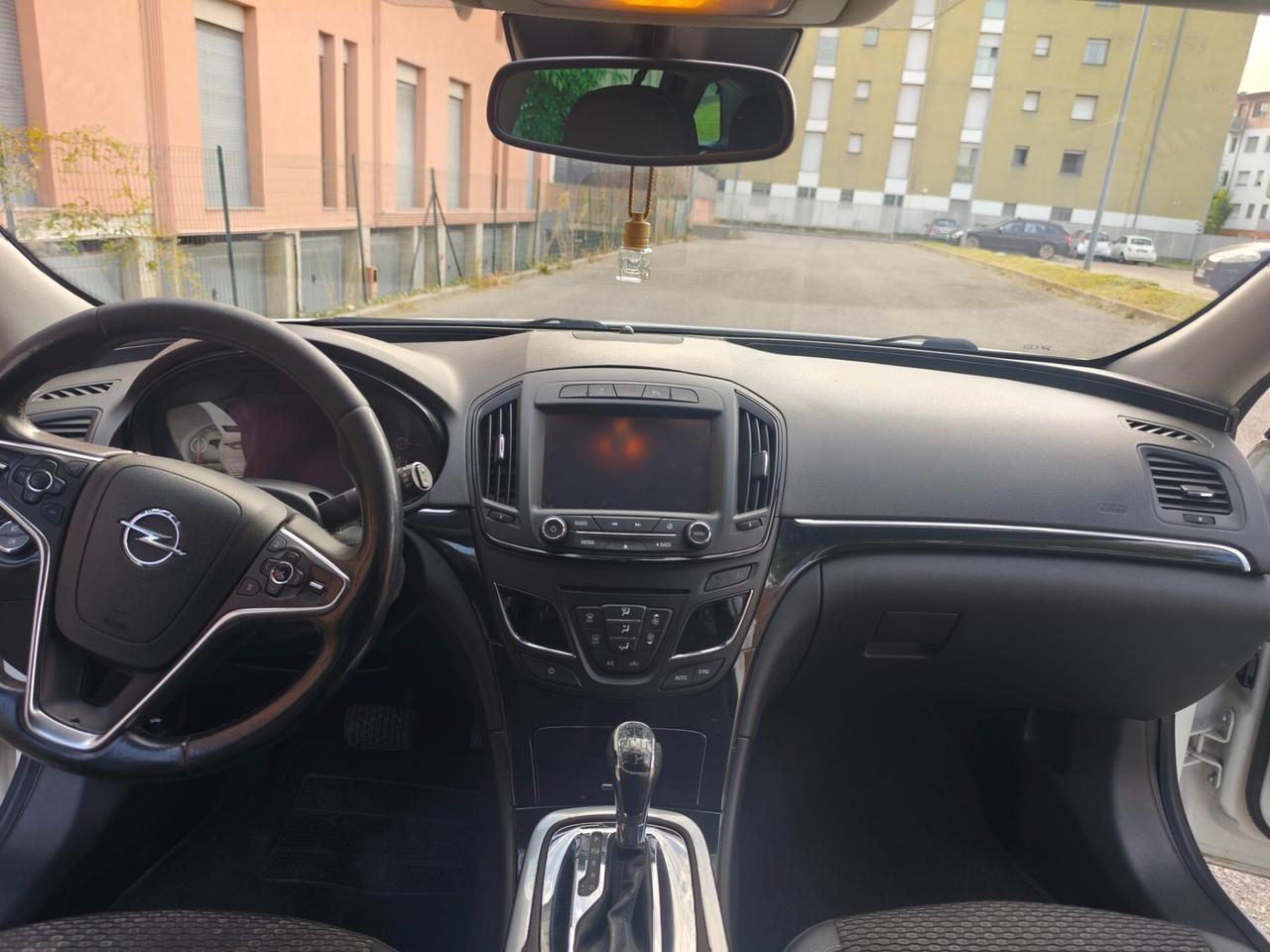 Opel Insignia 1.6 CDTI euro 6b Sports Tourer automatic