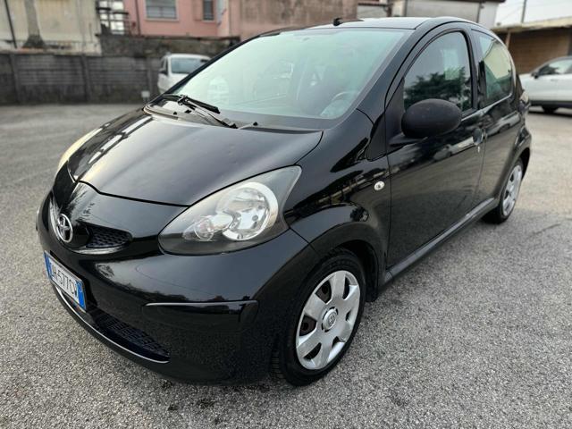 TOYOTA Aygo 90,375km Bellissima senza nessun lavoro da fare