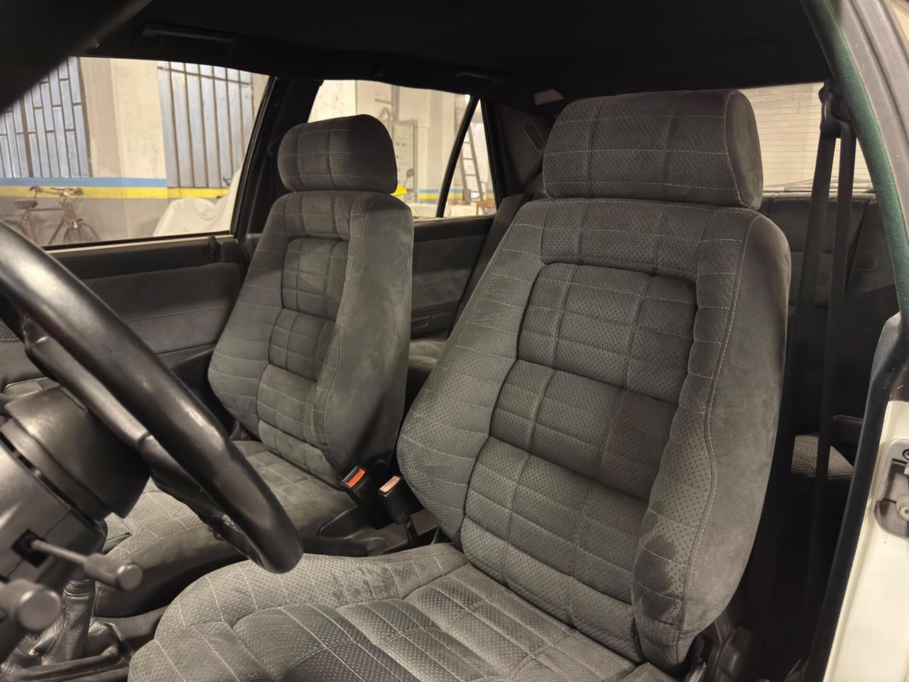 Lancia Delta 2.0i.e. turbo 16V HF integrale