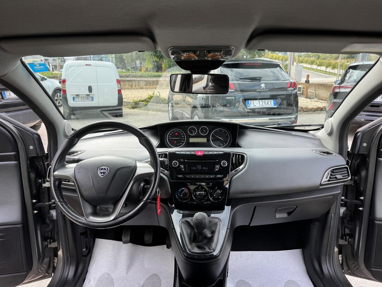 Lancia Ypsilon 1.3 MJT 16V 95 CV ECCELLENTI CONDIZIONI
