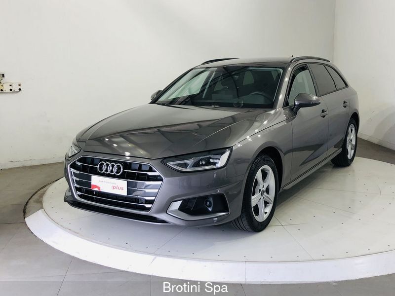 Audi A4 Avant 30 TDI/136 CV S tronic Business Advanced