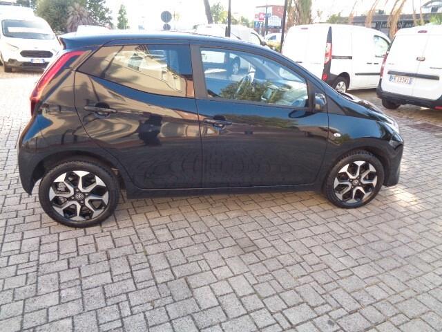 Toyota Aygo 1.0 VVT-i 72 CV 5 porte x-play