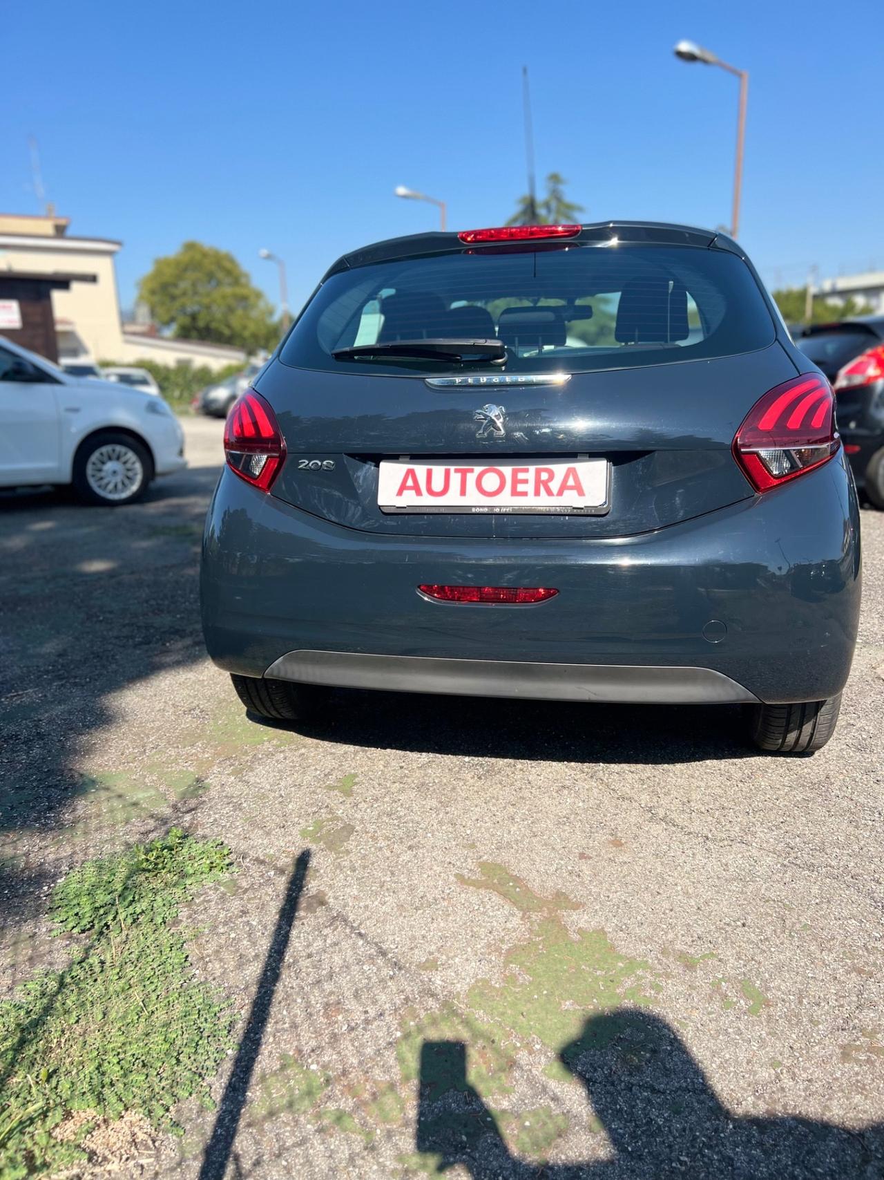 Peugeot 208 BlueHDi 75 5 porte Allure
