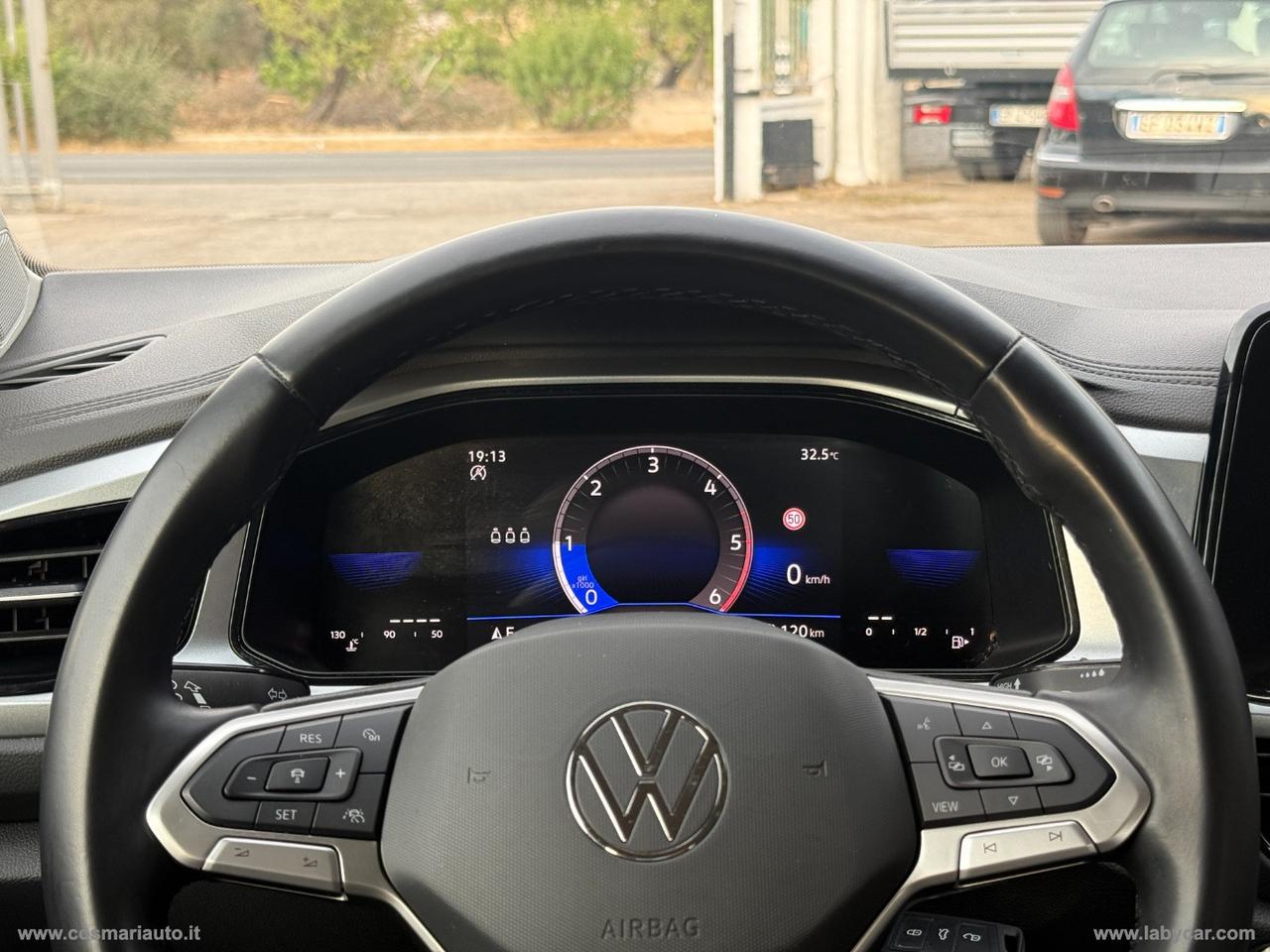 VOLKSWAGEN T-Roc 2.0 TDI SCR Life 116 CV