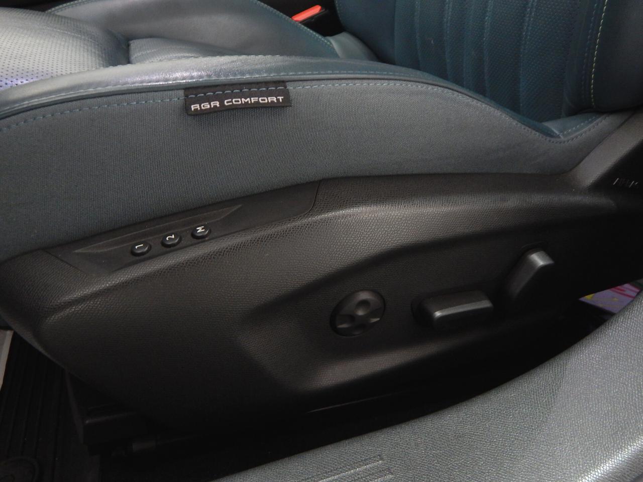 Peugeot 308 1.5 bluehdi GT Pack EAT8 TETTO-NAVI-PELLE-FOCAL