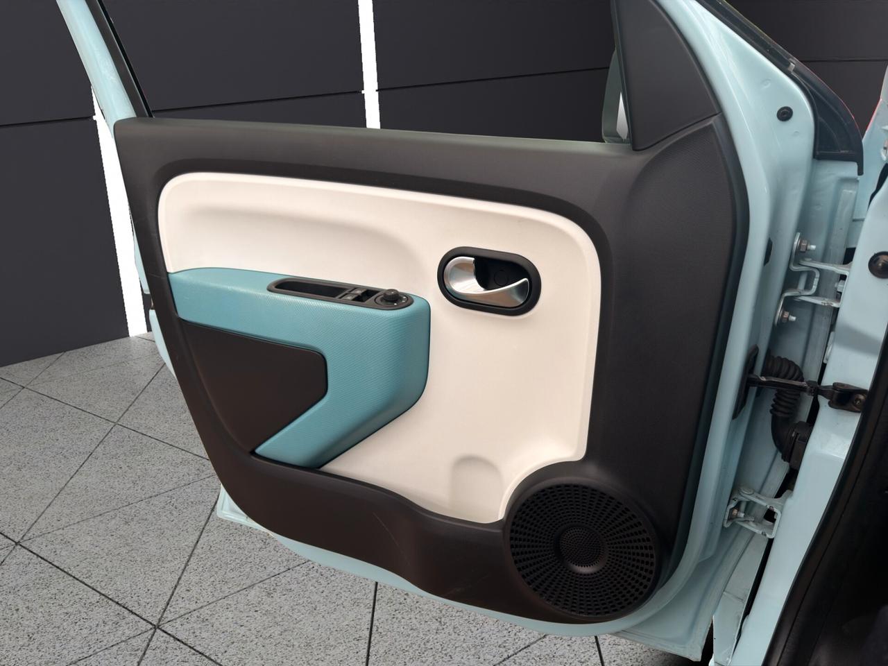 Renault Twingo 1.0 SCe Live