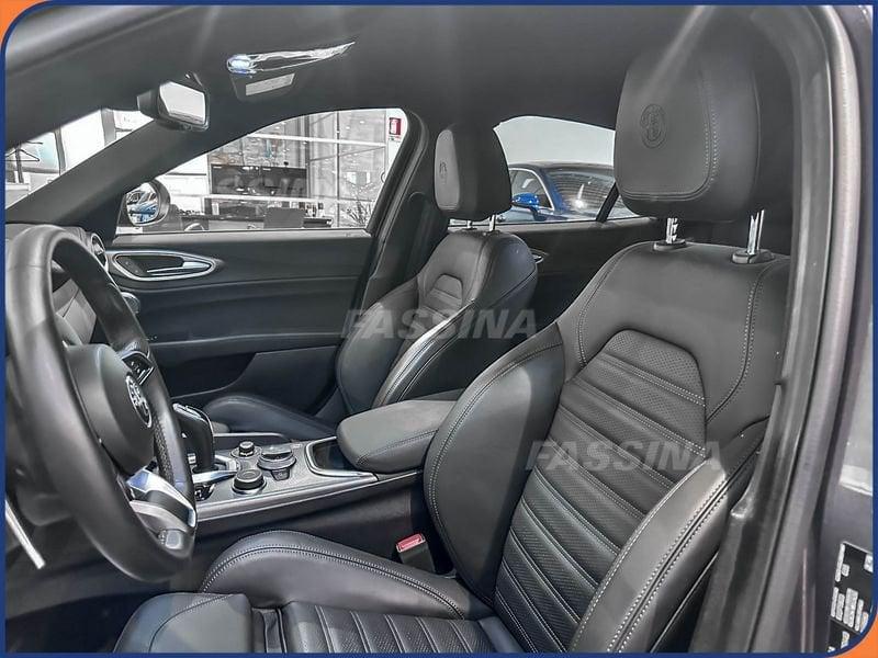 Alfa Romeo Giulia 2.0 Turbo 280 CV AT8 AWD Q4 Veloce