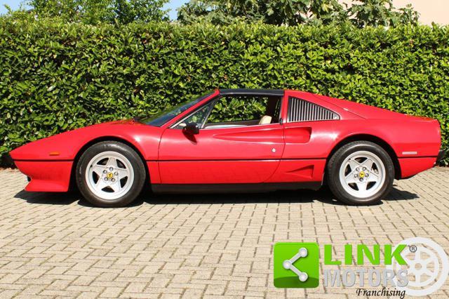 FERRARI 208 GTS Turbo 220 CV