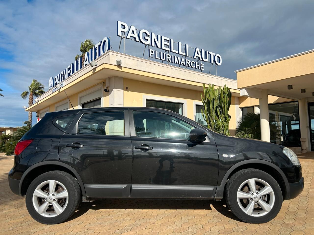 Nissan Qashqai 2.0 dCi DPF 4WD Acenta