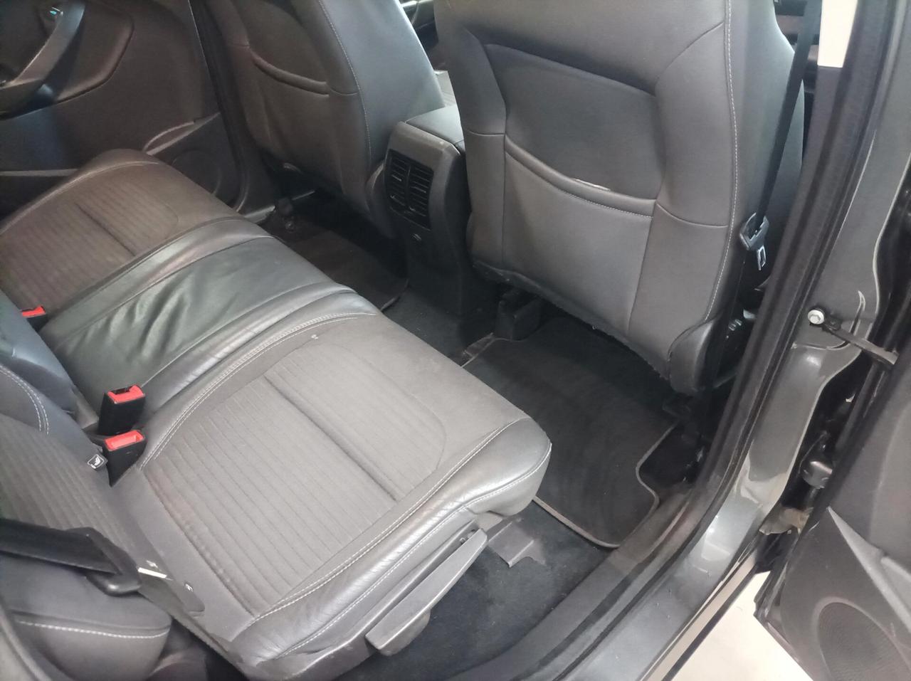 Ford Kuga 2.0 TDCI 150 CV S&S 4WD Powershift Business 10/2018