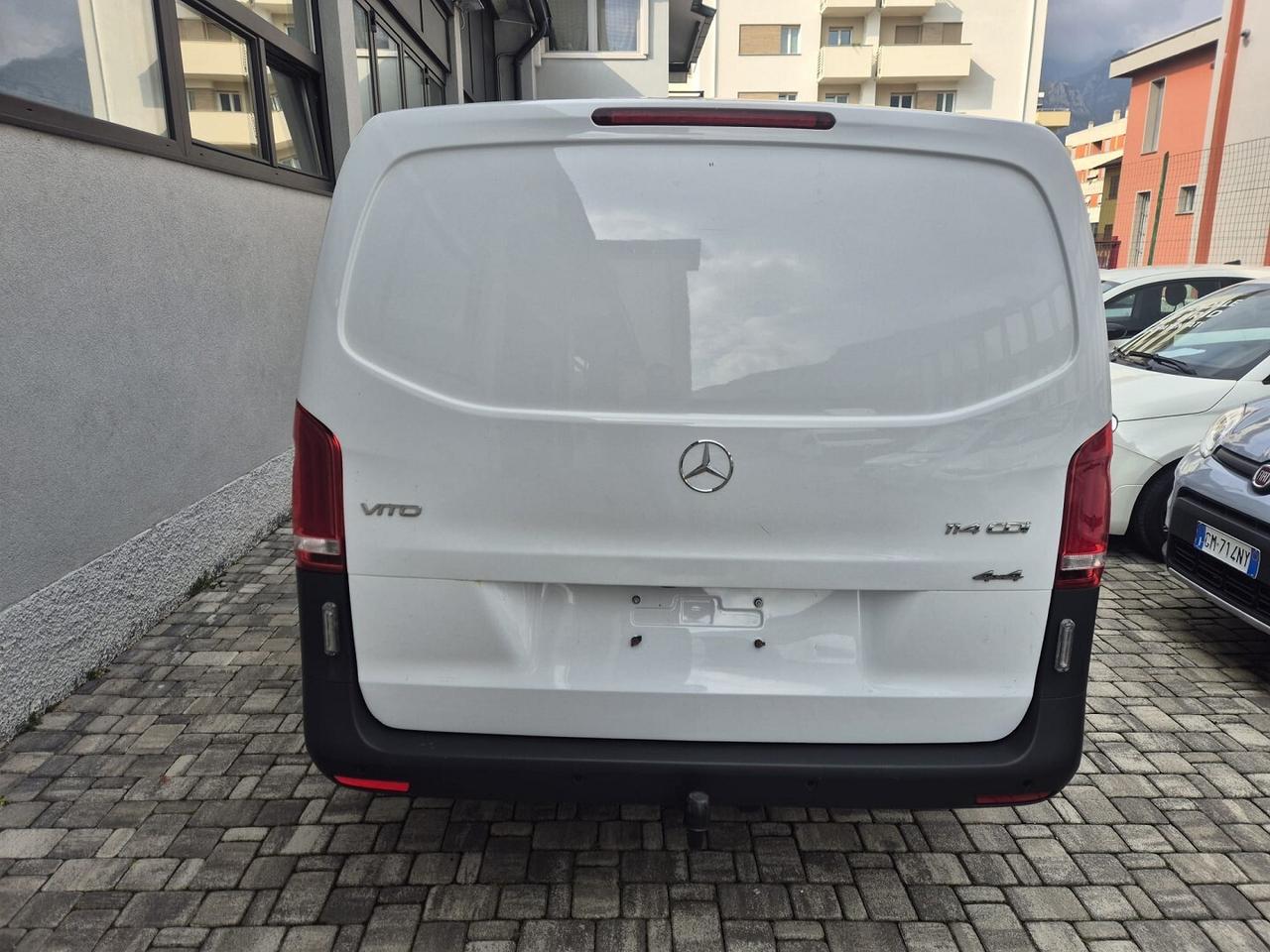 Mercedes-benz Vito 2.2 114 CDI 4x4 Long - CAMBIO A