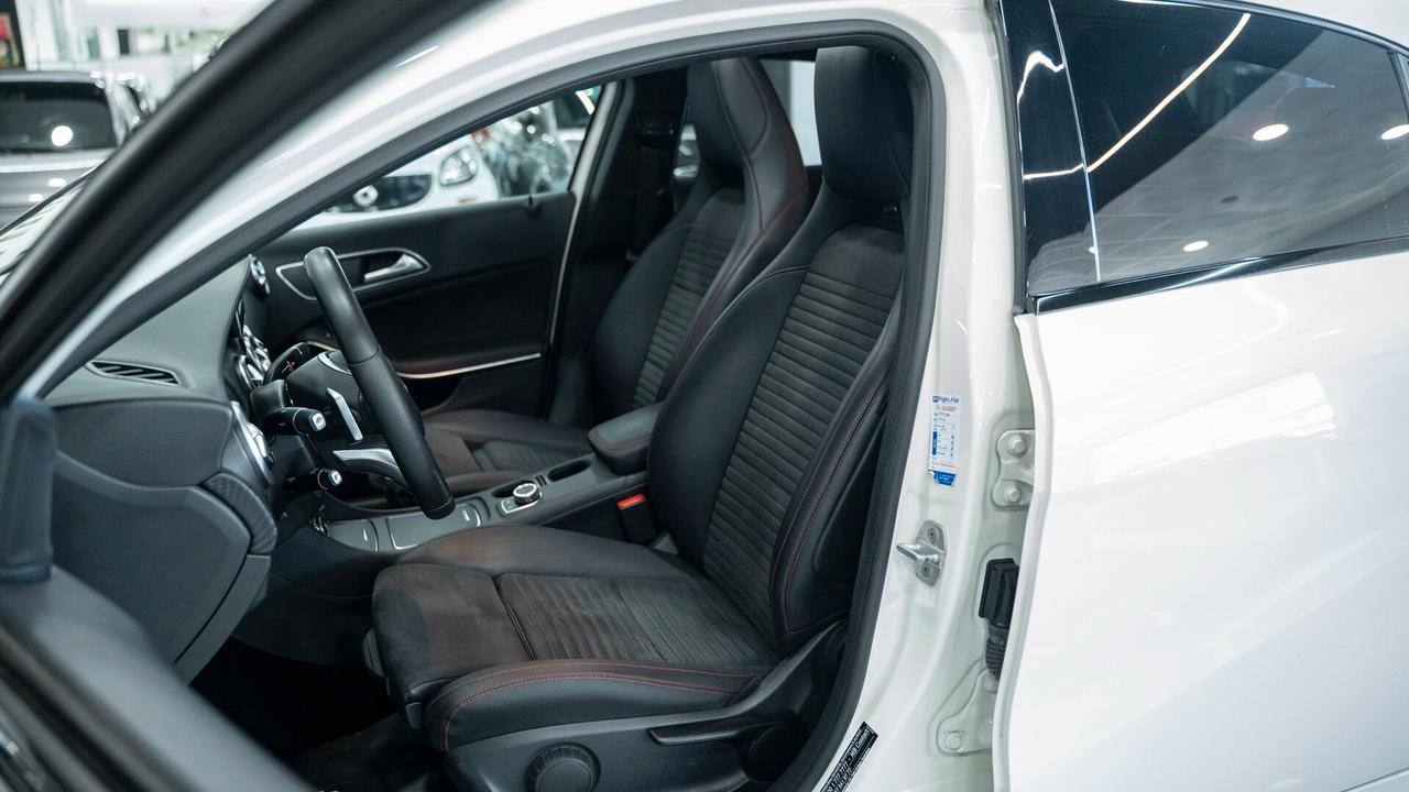 Mercedes-benz A 180 D PREMIUM PLUS AMG TETTO XENO PELLE NAVI FULL OPTIONAL