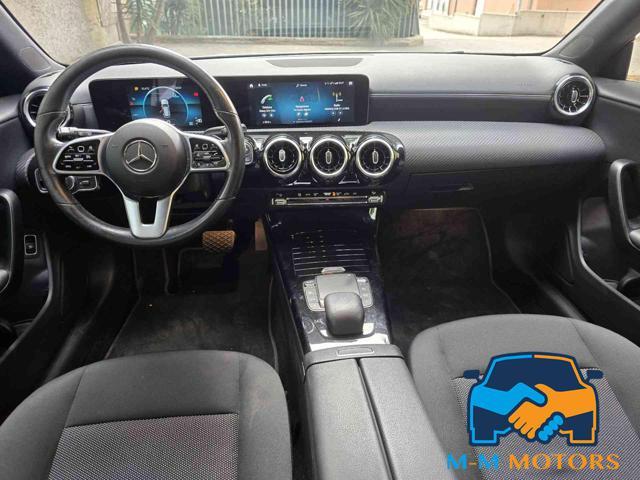 MERCEDES-BENZ CLA 180 d Automatic Shooting Brake Business