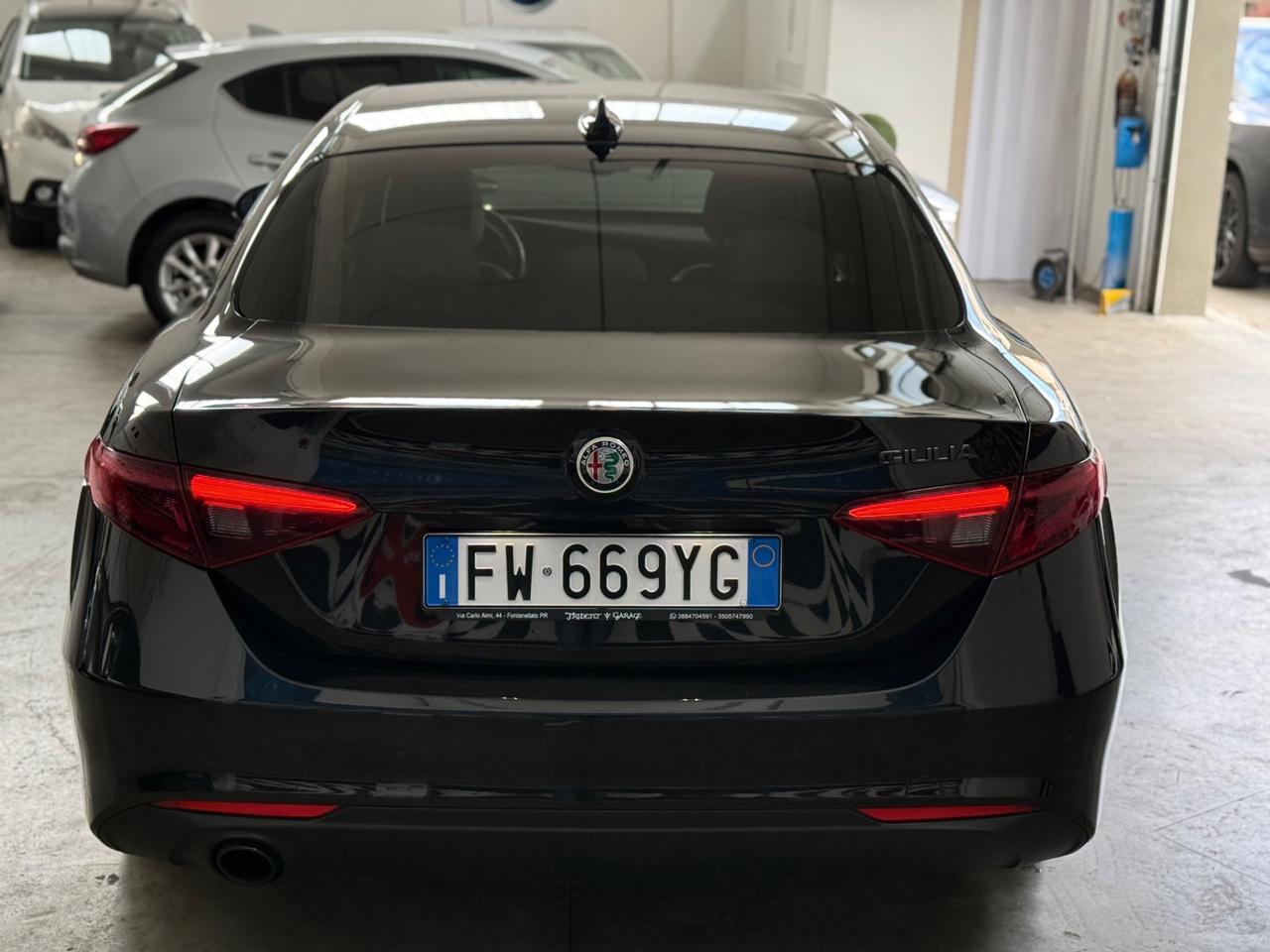 Alfa Romeo Giulia 2.2 Turbodiesel 160 CV AT8 Super