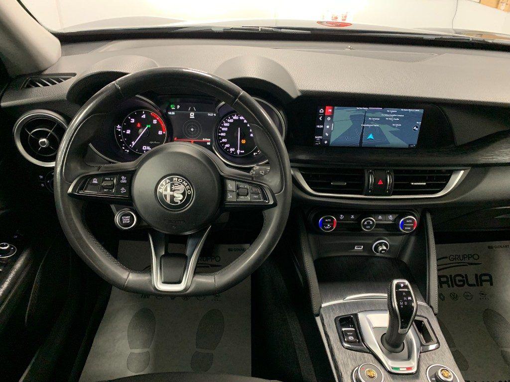 Alfa Romeo Stelvio 2.2 Diesel AT8 Sport-Tech Automatico