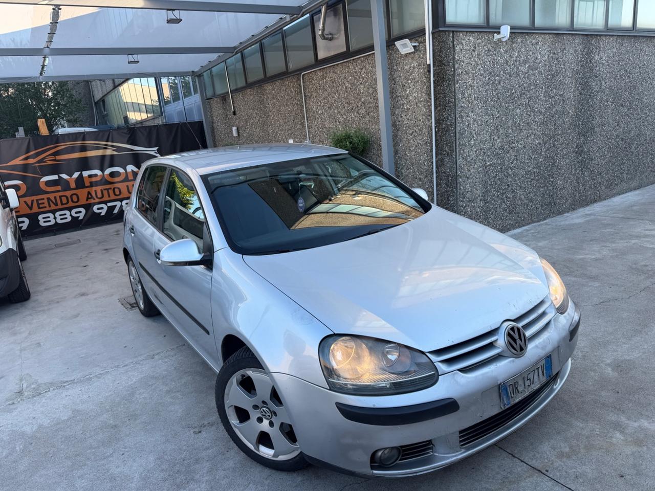 VW GOLF 1.9 TDI 105CV 77KW CERCHI 17