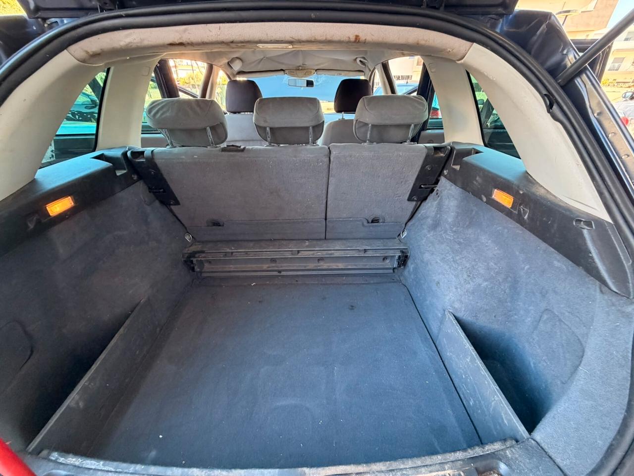 Fiat Croma 1.9 Multijet 16V aut. Must